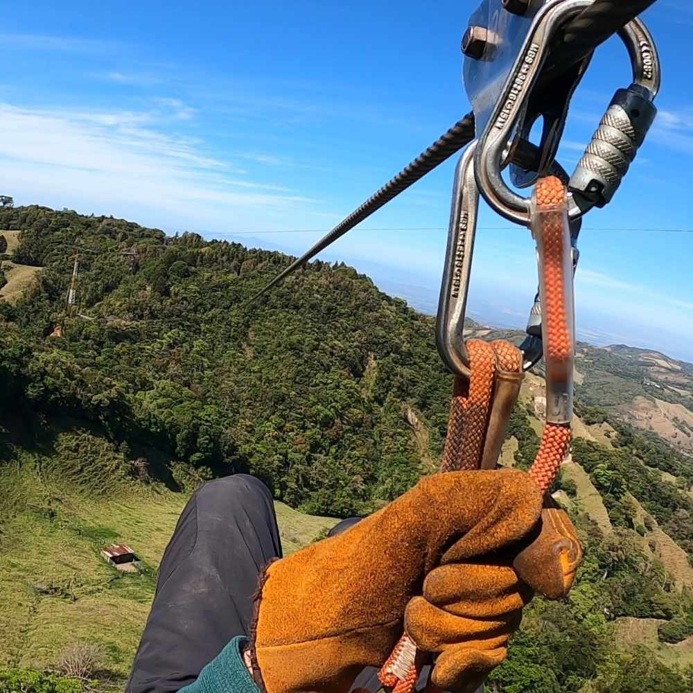 Must-visit places in costa ricaa | Monteverde Cloud Forest