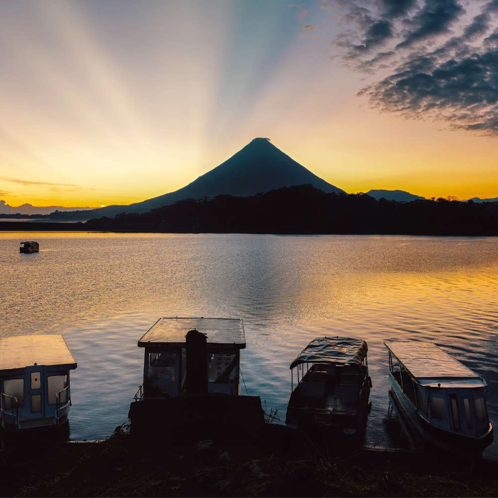 Must-visit destinations in Costa Rica, Arenal Volcano and La Fortuna