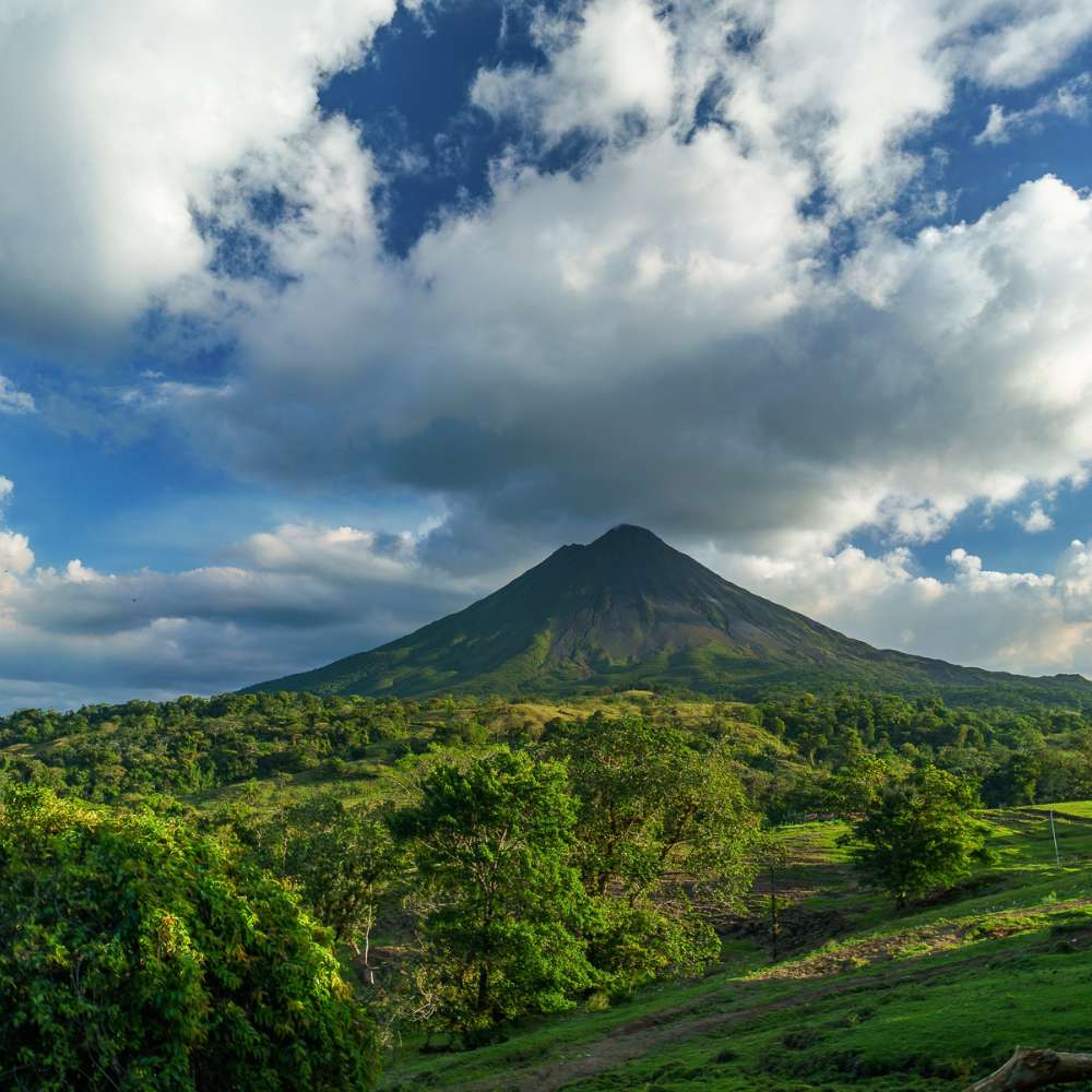 Must-visit destinations in Costa Rica, Arenal Volcano and La Fortuna